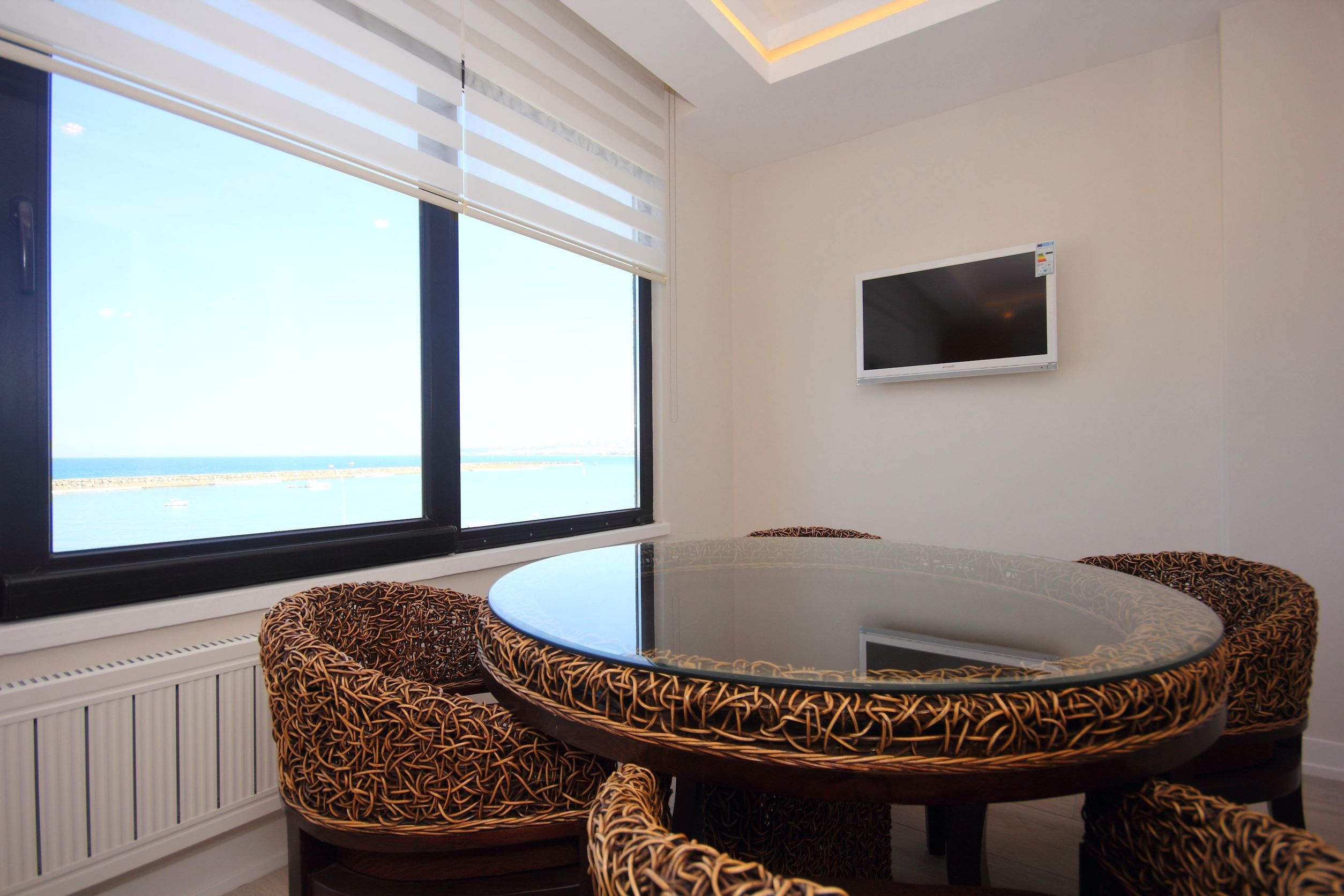 Cortinas Rideaux: El broche de oro en la decoración de tus espacios